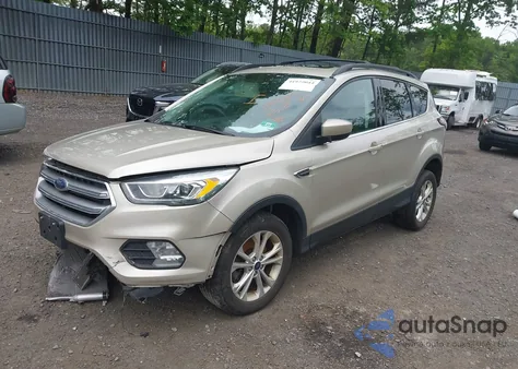 2017 Ford Escape Se z USA, uszkodzony, nr VIN 1FMCU9GD0HUB64542